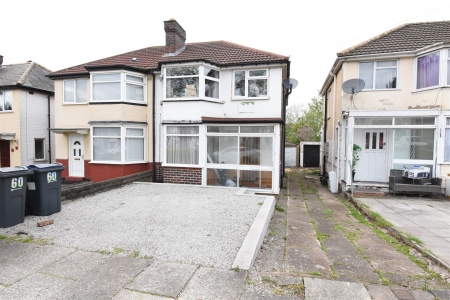 4 bed house for sale in Fairholme Road, Hodge Hill, Birmingham