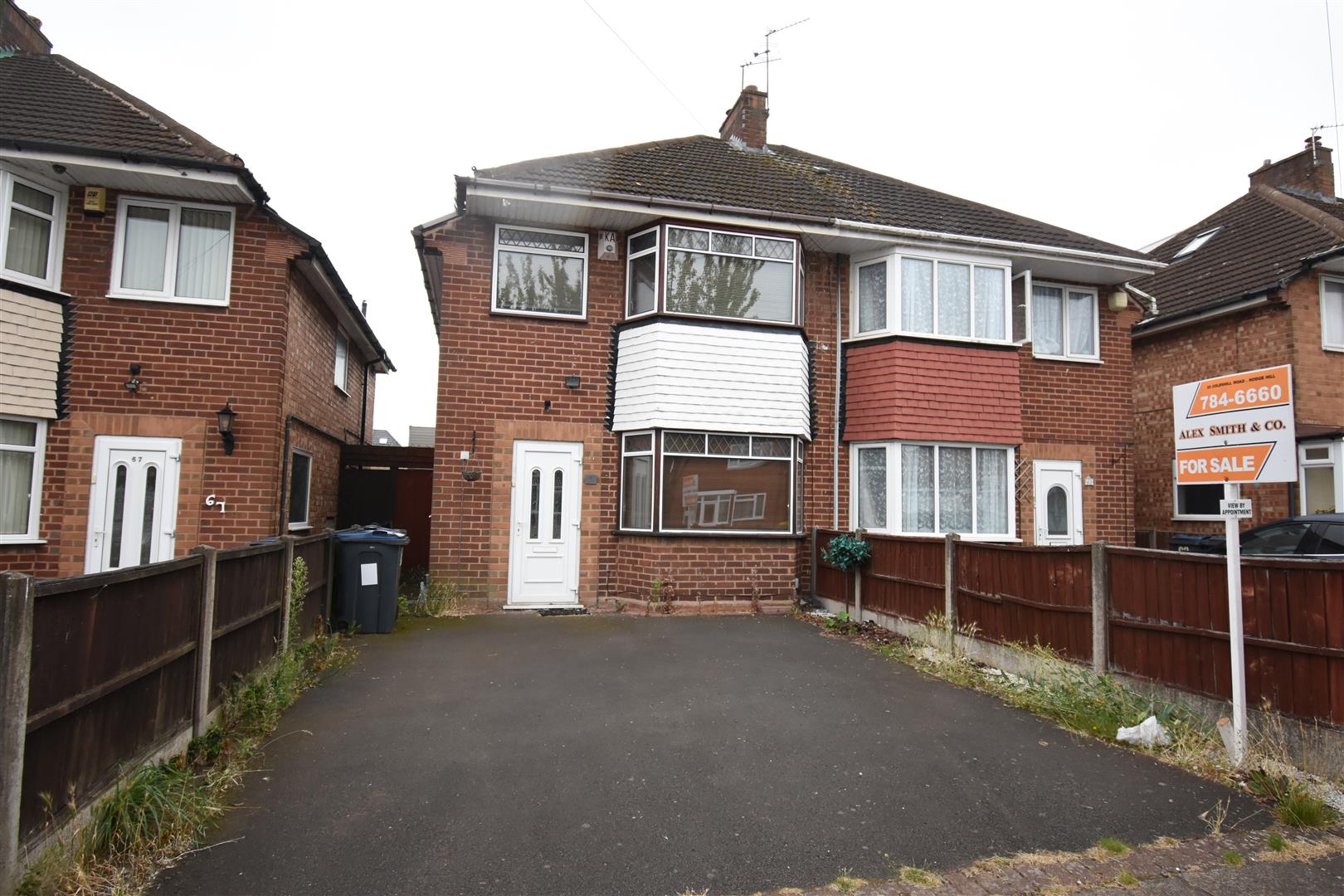 3 bed house for sale in Bucklands End Lane, Hodge Hill, Birmingham, B34