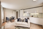 4 bed Flat to rent on Merchant Square East - Property Image 10