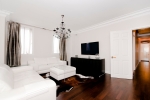 Flat to rent on Farley Court, Allsop Place, NW1 - Property Image 6