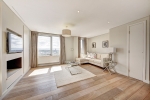 4 bed Flat to rent on Merchant Square East - Property Image 9