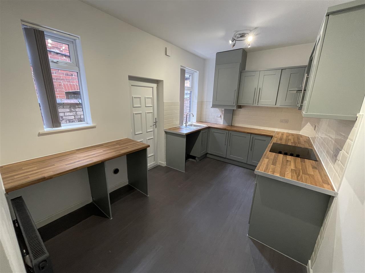 3 bed terraced for sale in Chorley New Road, Horwich, Horwich 10