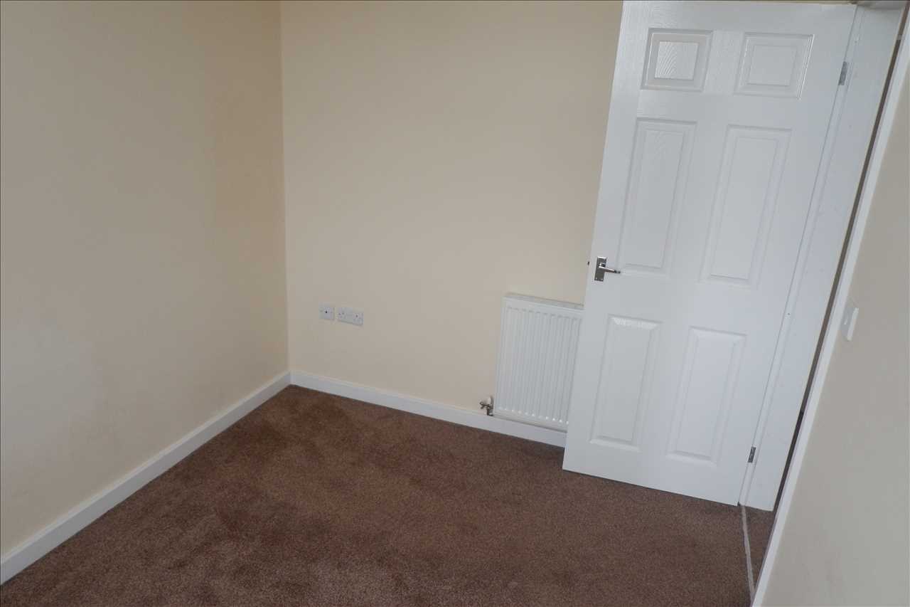 1 bed apartment to rent in Railway Road, Adlington 6