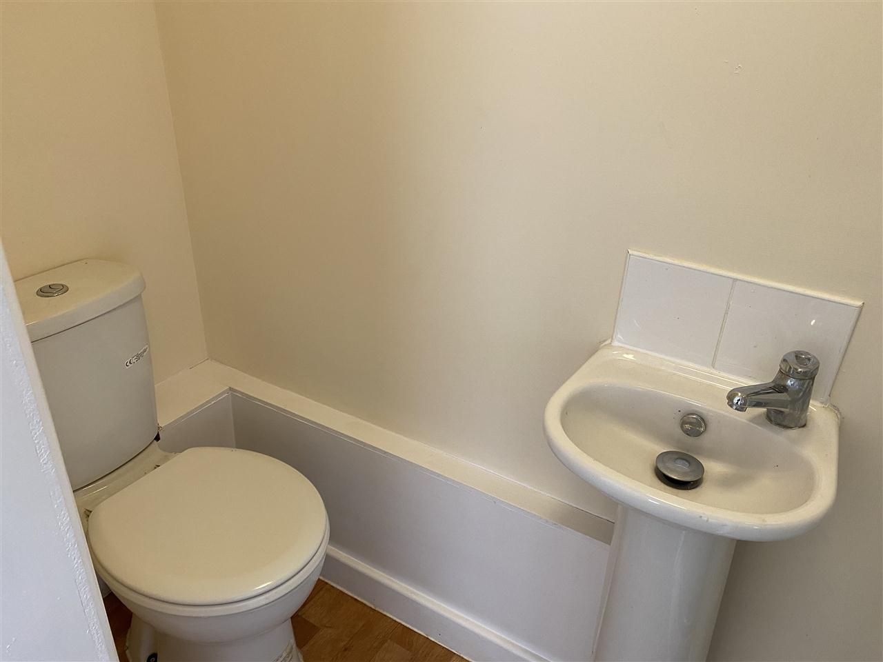 1 bed apartment to rent in Railway Road, Adlington 8