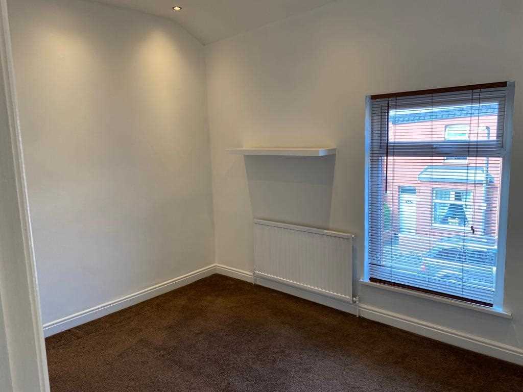 2 bed terraced to rent in Armstrong Street, Horwich, Bolton 6