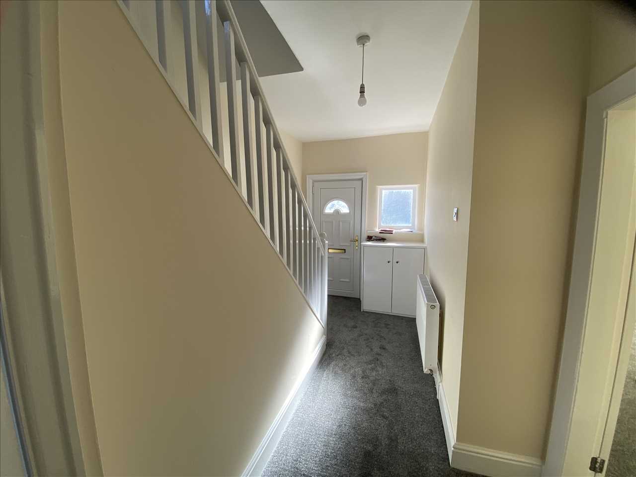 3 bed semi-detached to rent in Chorley Old Road, Bolton 3