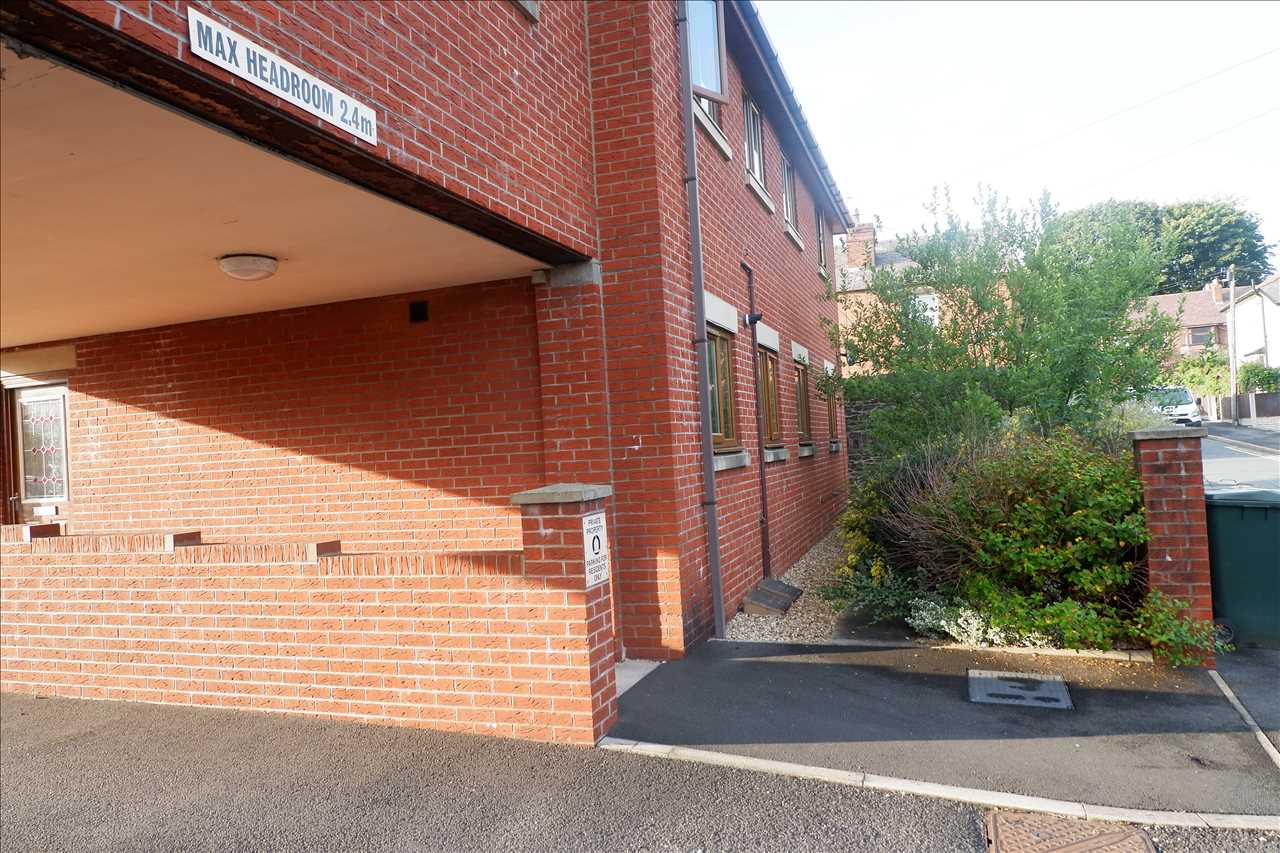 2 bed apartment for sale in Ashfield Court,, Anderton, 2