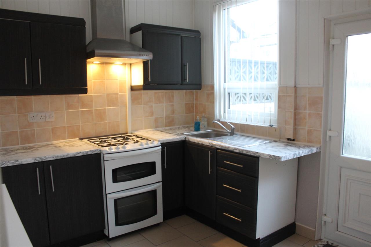 1 bed terraced to rent in Mcdonna St, Bolton 3