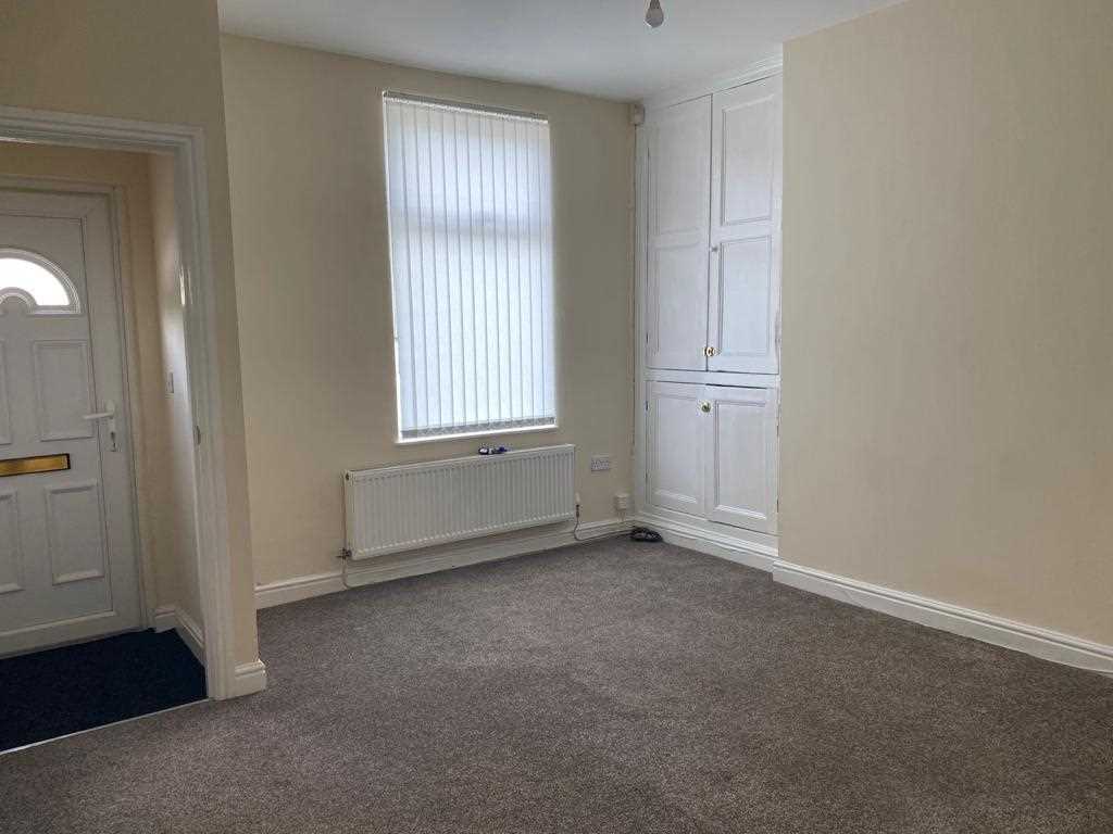 2 bed terraced to rent in Wilbraham Street, Westhoughton, Bolton 2