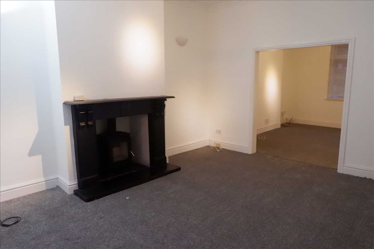 3 bed terraced to rent in Clifton St, Wigan 4