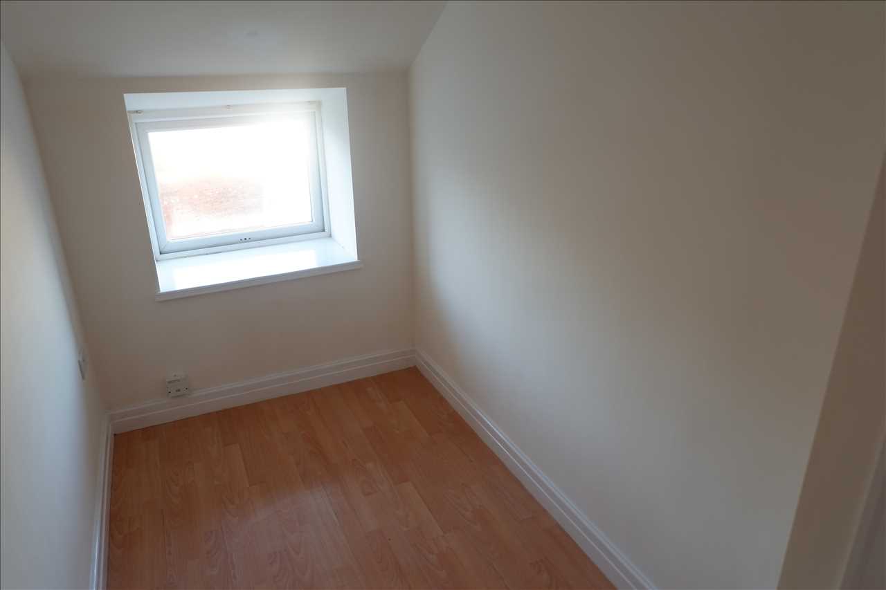 2 bed apartment to rent in Market Street, Adlington 9