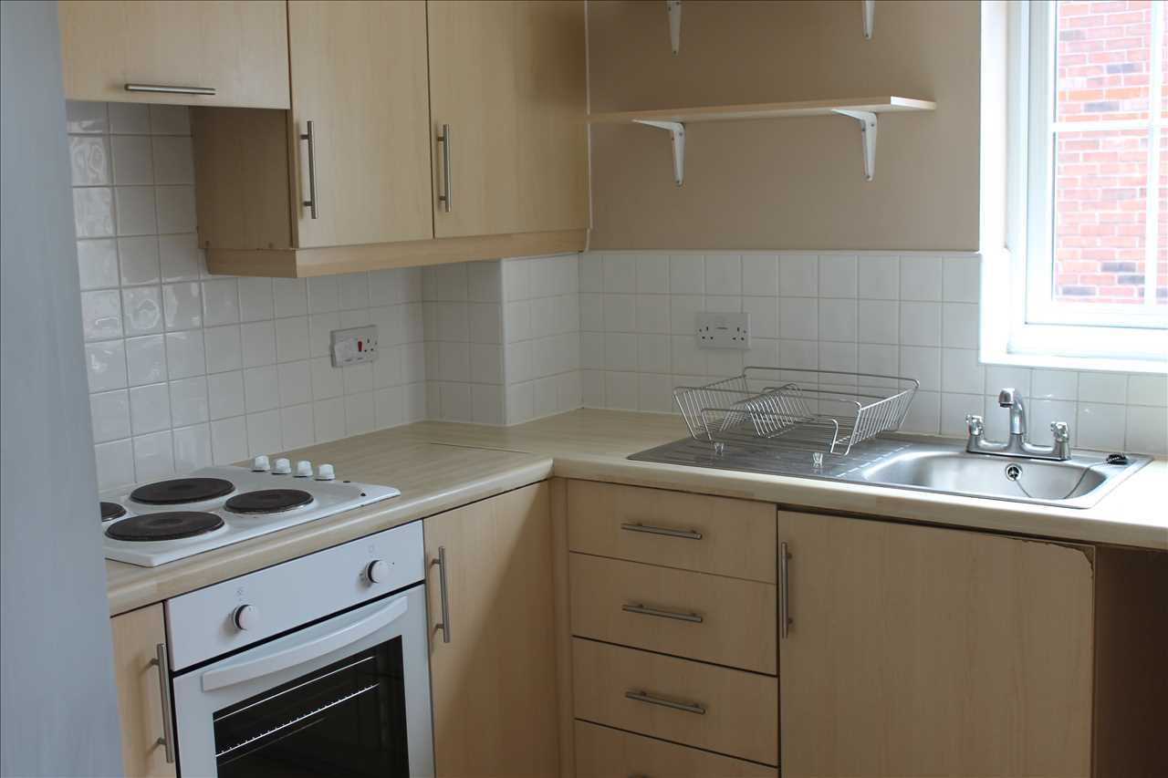 2 bed apartment to rent in Bellfield, Bolton 4