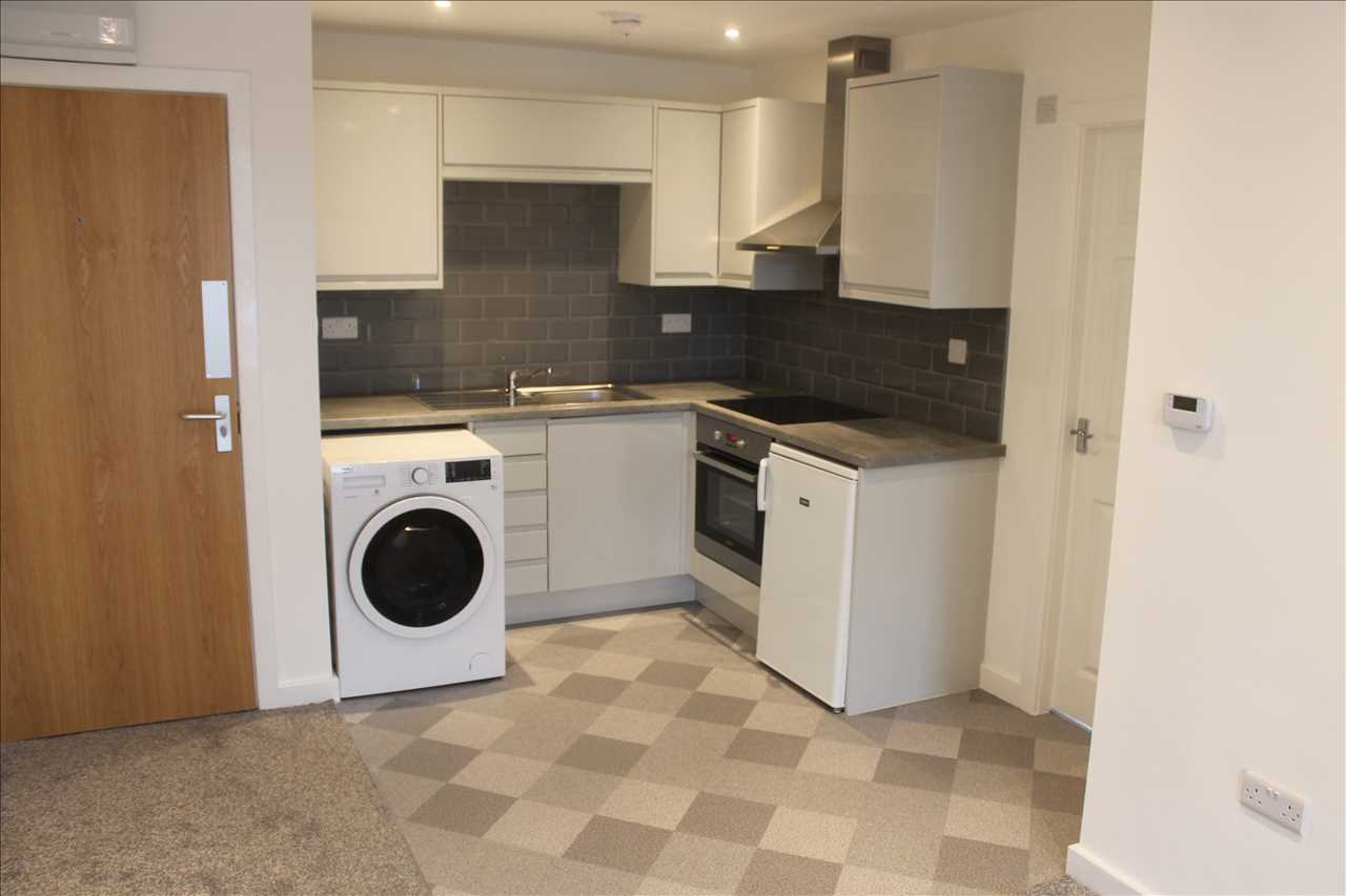 1 bed apartment to rent in Chorley Road, Adlington 3
