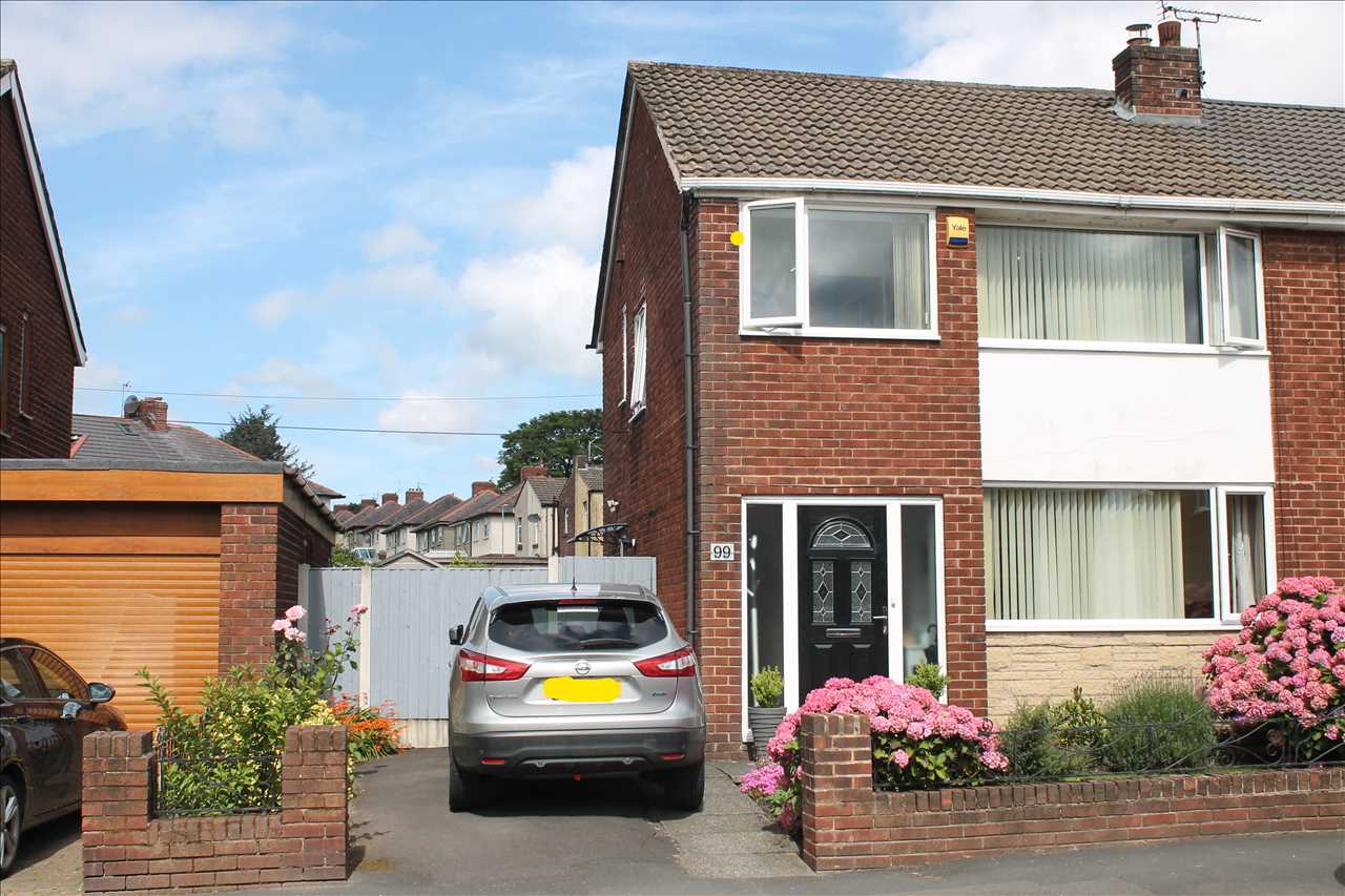 3 bed semi-detached for sale in Mason Street, Horwich - Property Image 1