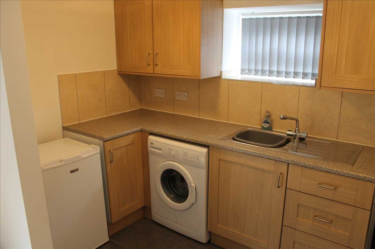 1 bed apartment to rent in Park Road, Chorley 6