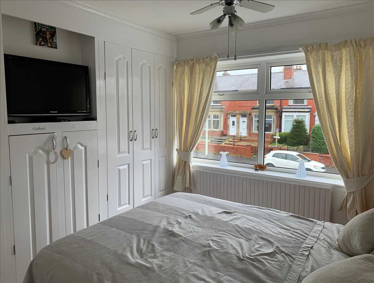 3 bed semi-detached for sale in Chorley Road, Heath Charnock 10