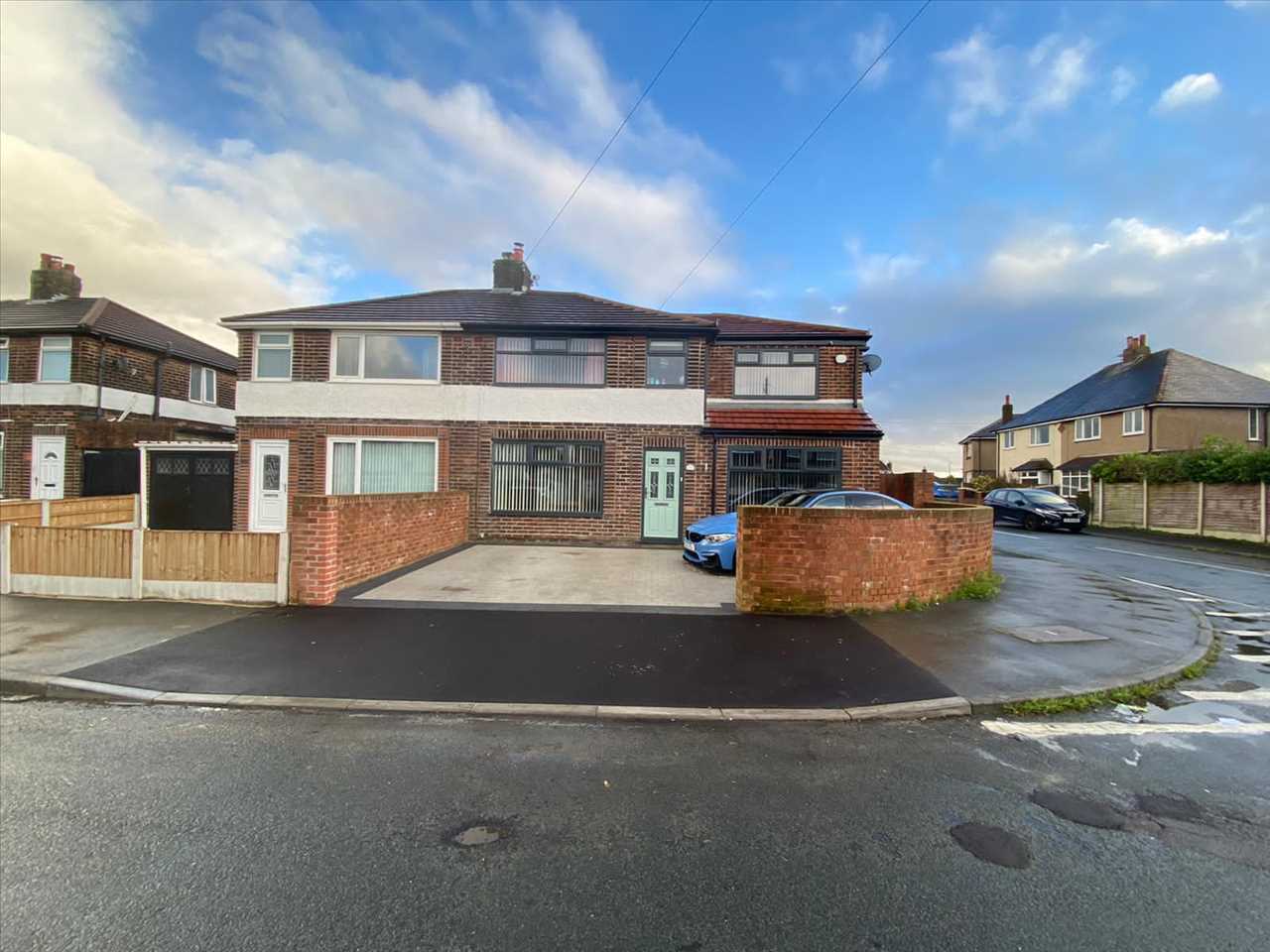 4 bed semi-detached for sale in Southdowns Road, Chorley 1