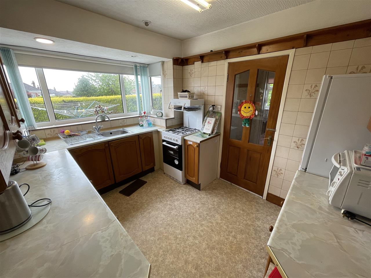 3 bed bungalow for sale in Belmont Road, Adlington 6