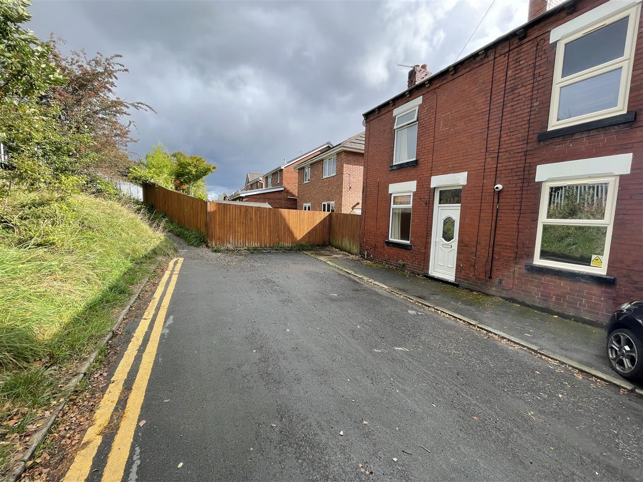 3 bed end of terrace for sale in Railway Street, Hindley 2