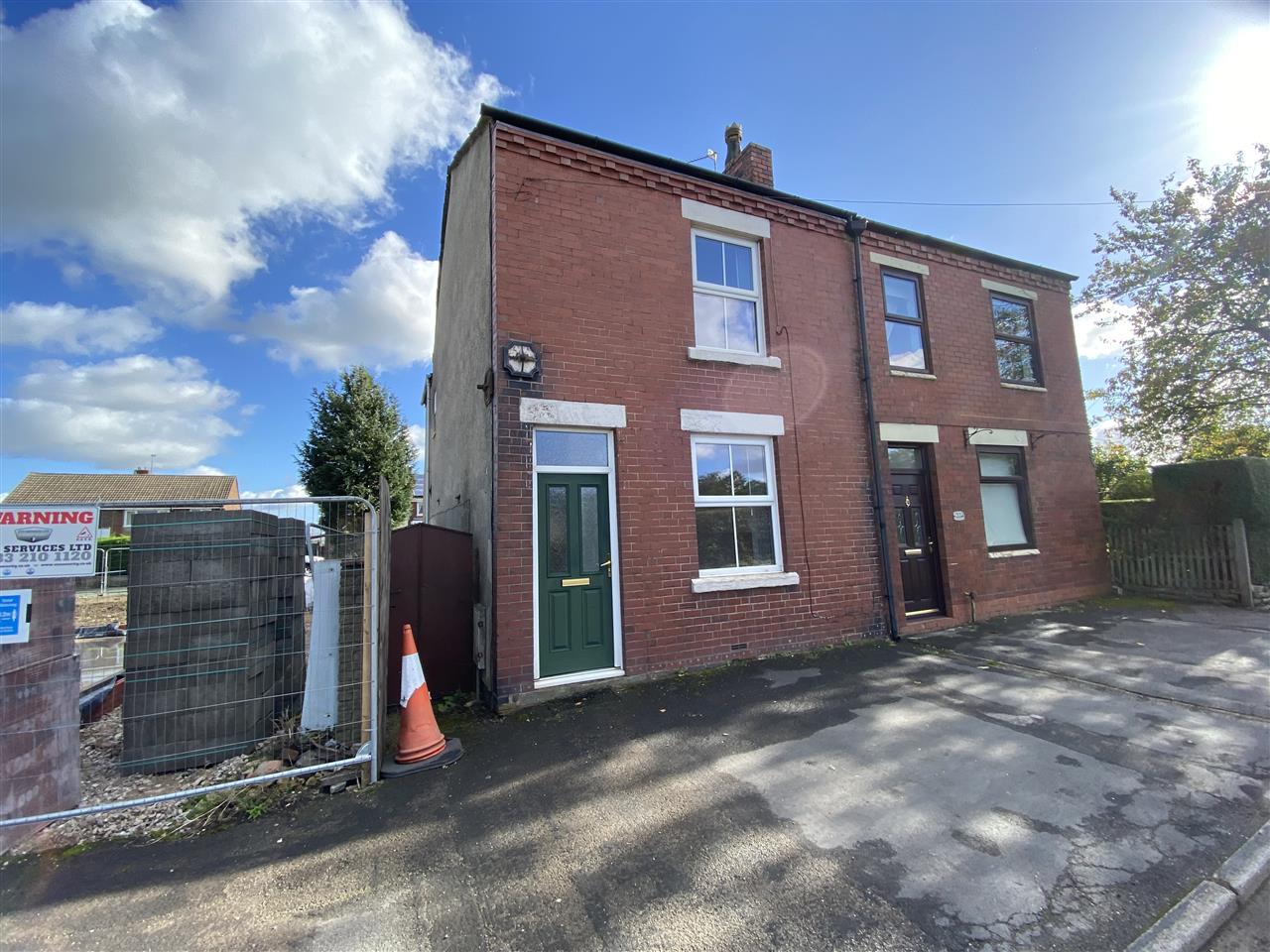 3 bed semi-detached to rent in Preston Road, Coppull, Coppull - Property Image 1