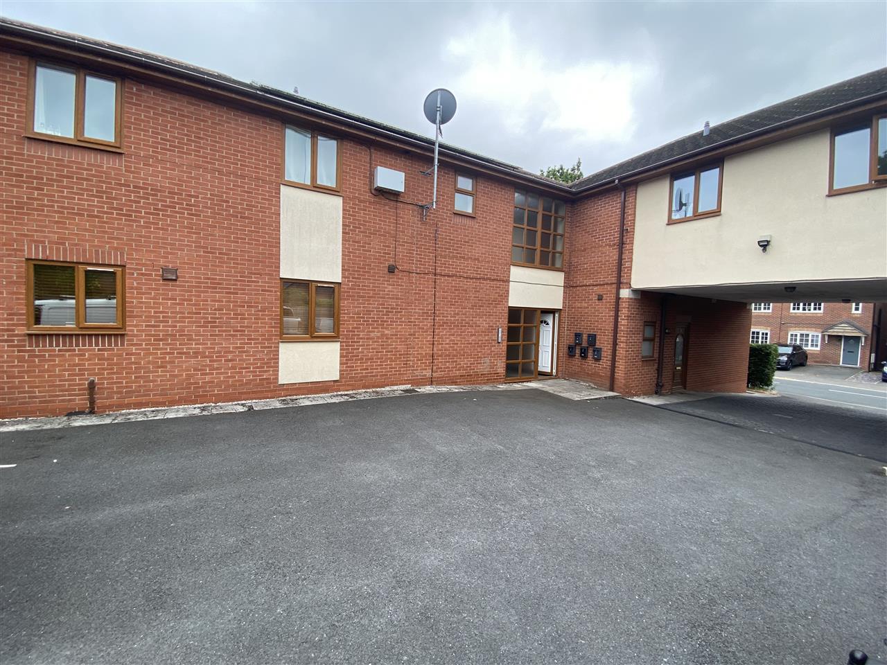 2 bed apartment to rent in Orchard House, Gill Lane, Preston 2