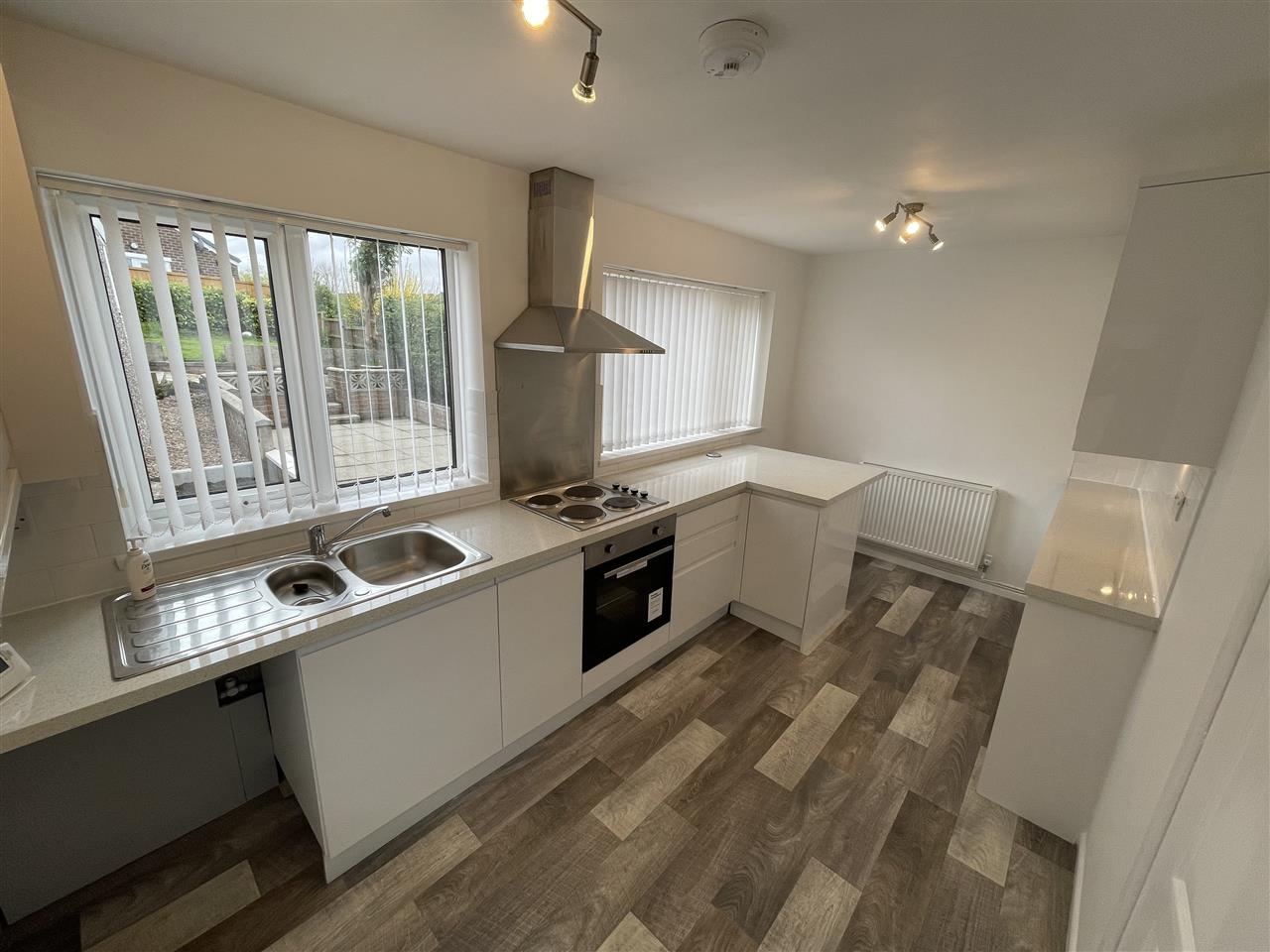 3 bed semi-detached for sale in Kirkstall Drive, Chorley 7