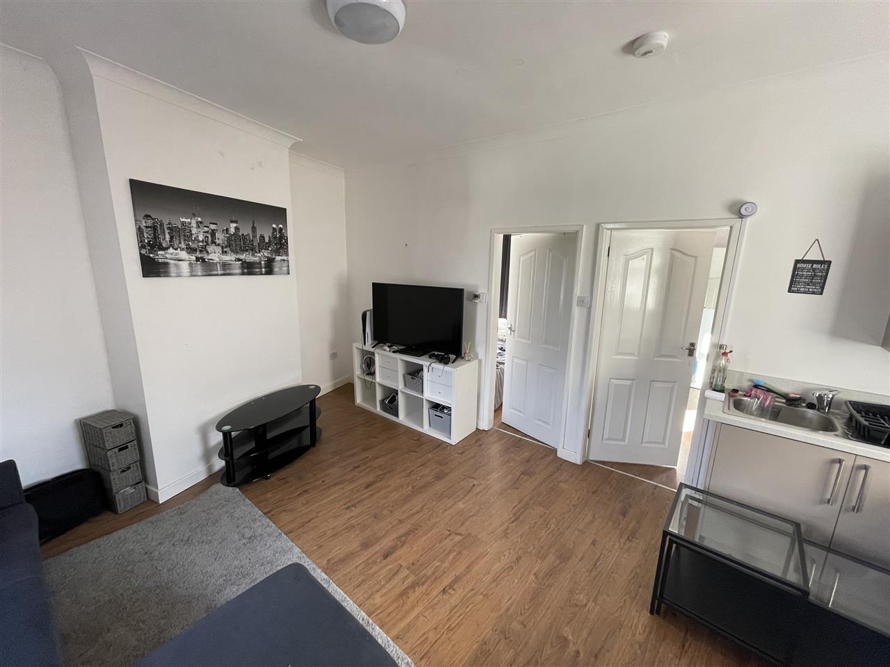 2 bed apartment to rent in Cowling Brow, Chorley 8