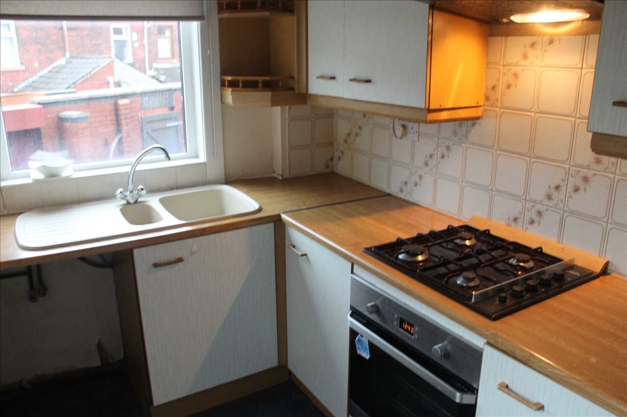 Terraced to rent in Lincoln Rd, Bolton, Bolton 6