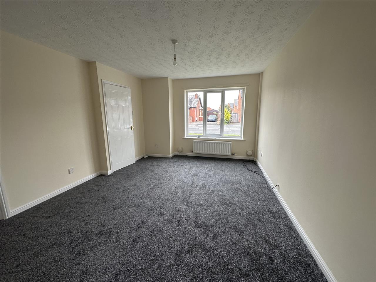 3 bed semi-detached to rent in Northgate, Leyland, Leyland 2