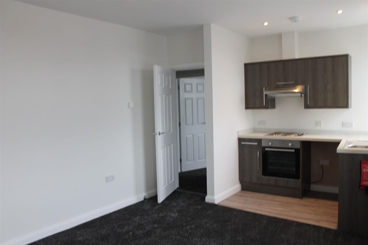 1 bed apartment to rent in Union Rd, Accrington, Oswaldtwistle 4