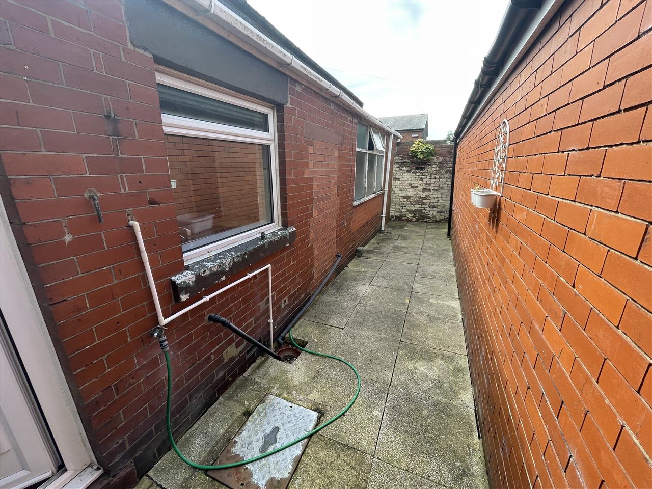 3 bed terraced for sale in Chorley Road, Adlington 22