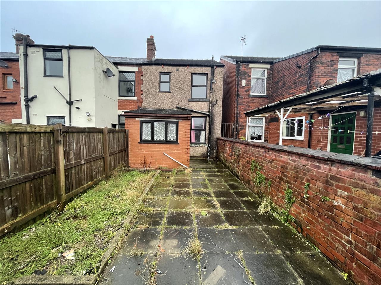 3 bed terraced for sale in Chorley Road, Adlington 21