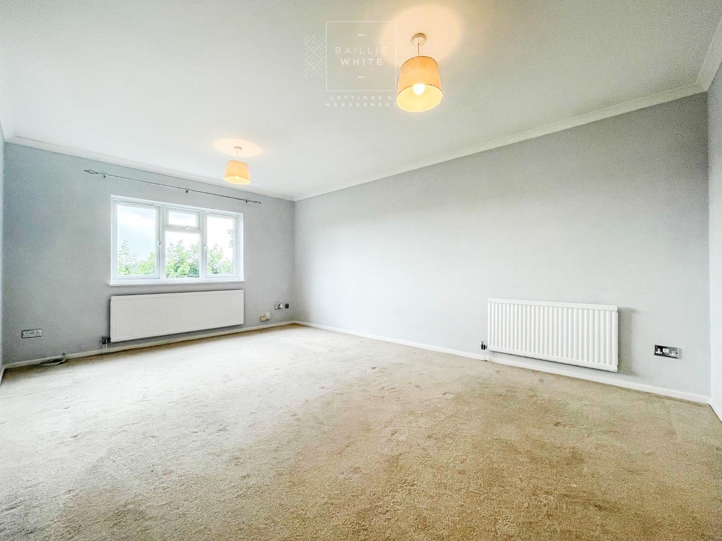 2 bed apartment to rent in Abbotts Place, Chelmsford - Property Image 1
