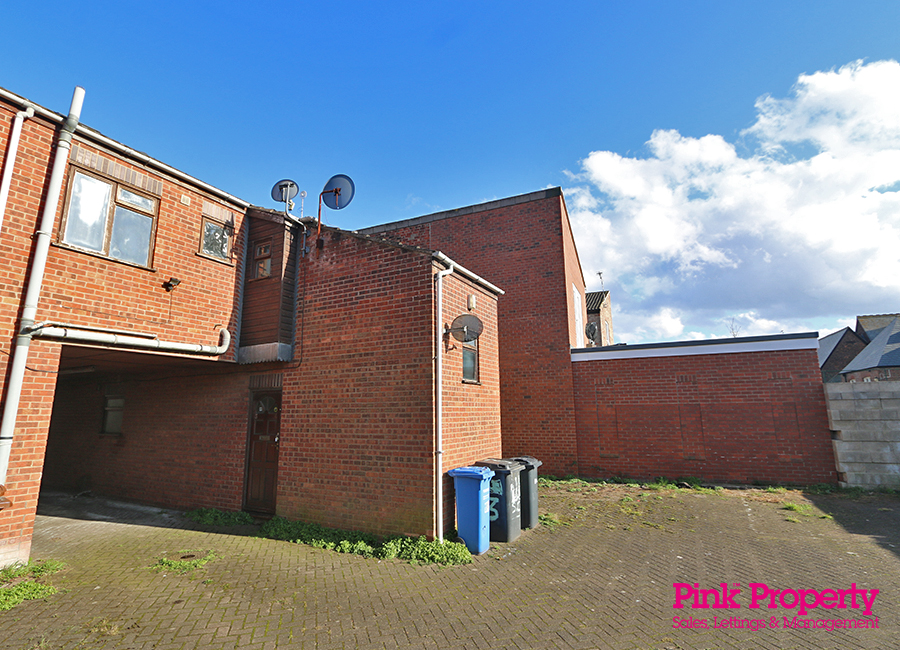 1 bed apartment to rent in 4 Sandringham Court, Hull, HU3 - Property Image 1