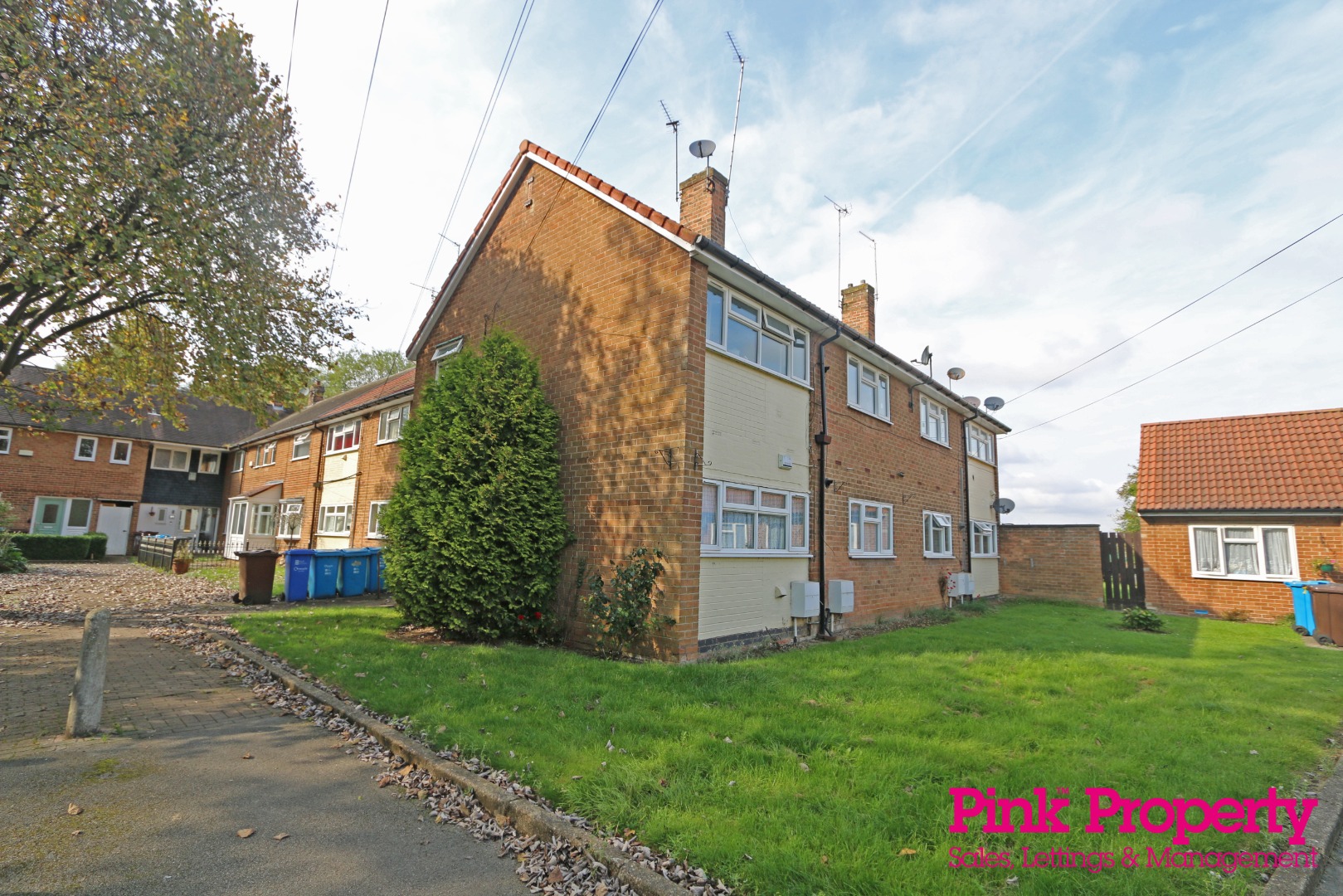1 bed flat to rent in Sandycroft Close, Hull - Property Image 1