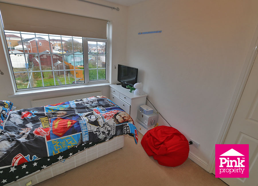 3 bed house for sale in Kikrlands Road, Hull 3